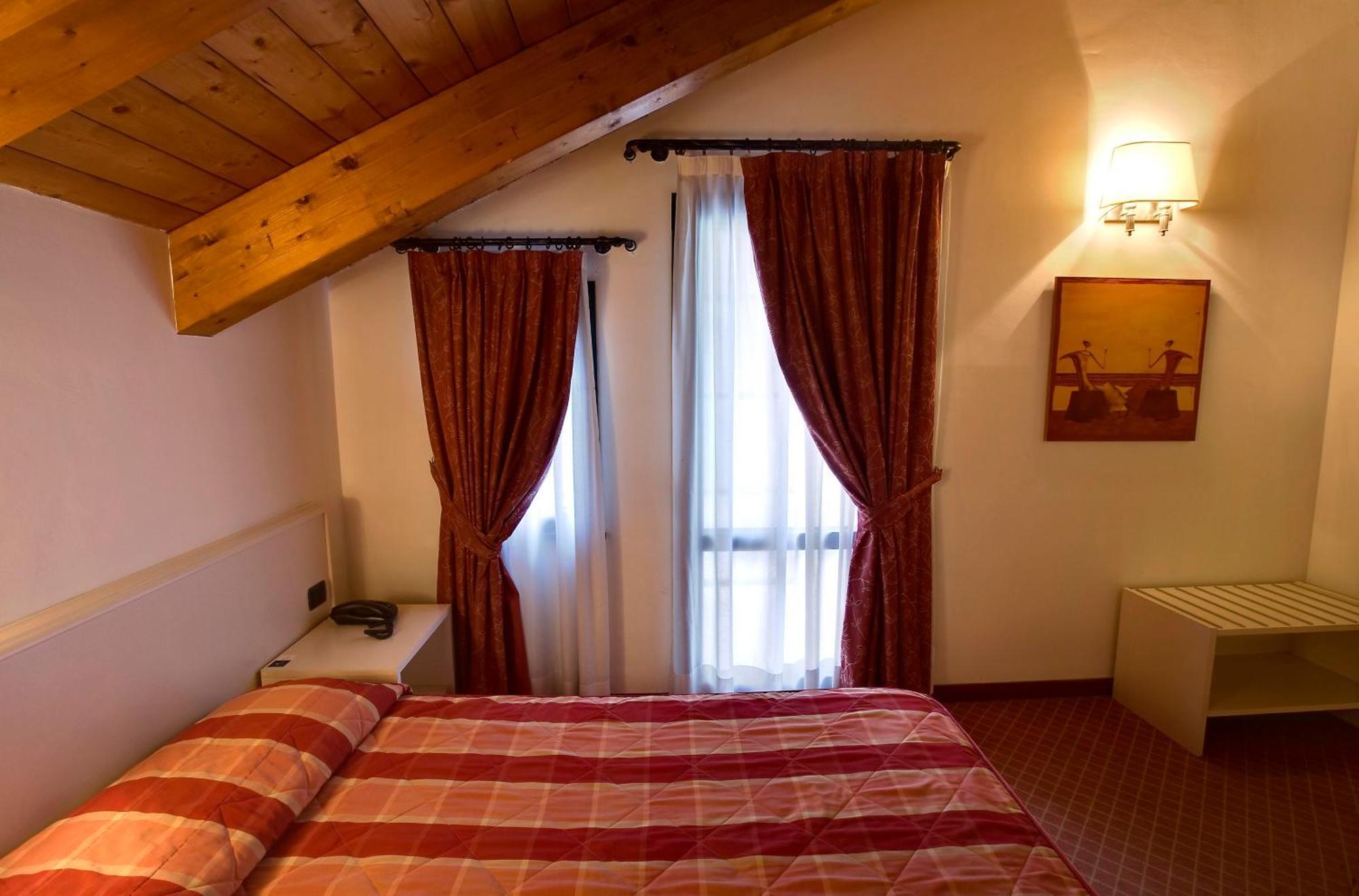 Hotel Gallia Pianezza Kültér fotó