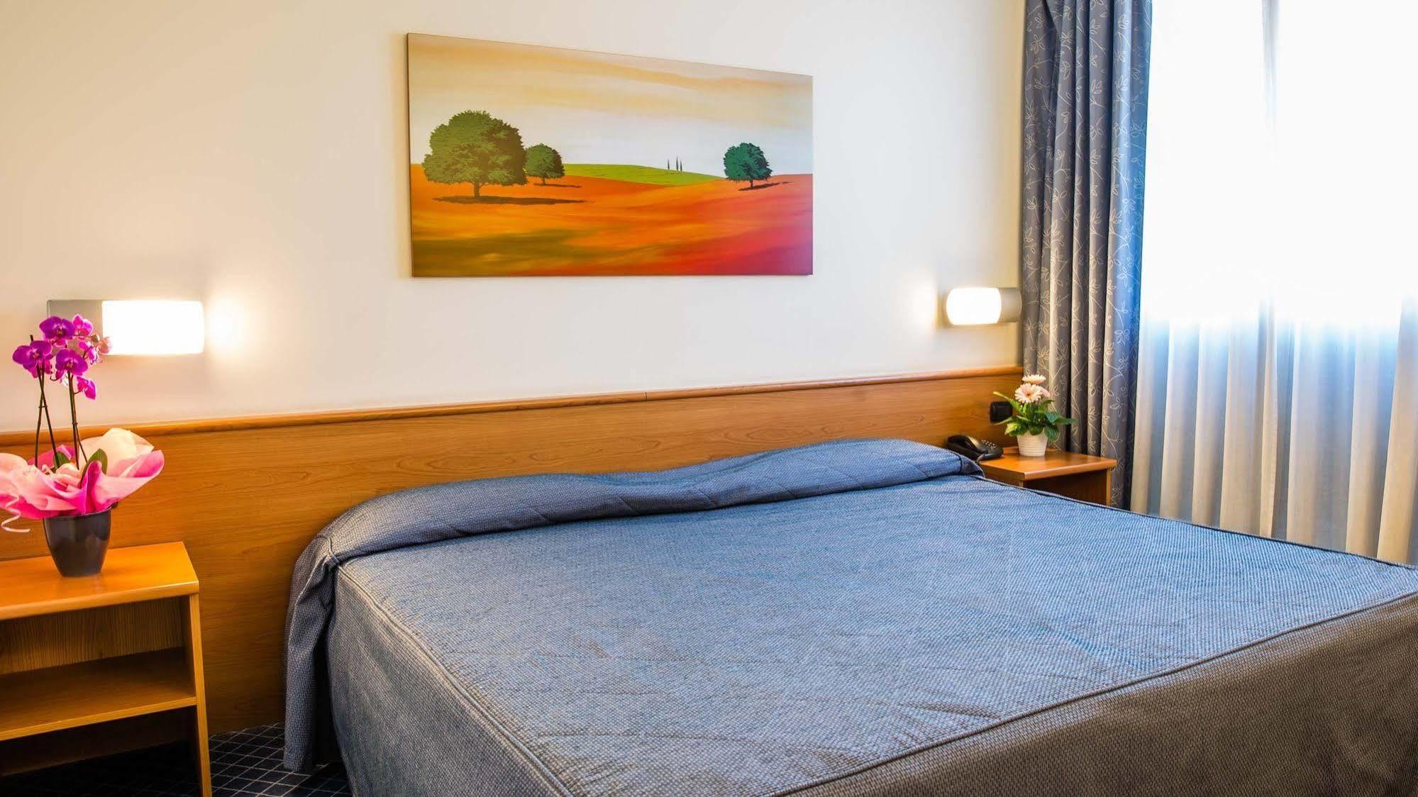 Hotel Gallia Pianezza Kültér fotó