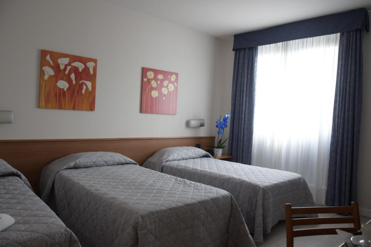 Hotel Gallia Pianezza Kültér fotó
